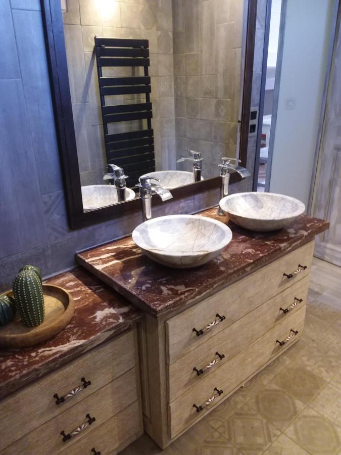 Chambre Pour 2 Personnes Avec Salle De Bain Privee Tourves Ngoại thất bức ảnh